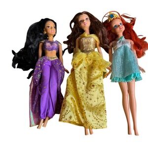 Disney Princess Lot of 3 Dolls 2006 Jasmine Belle Ariel Sparkle Outfits Y2K